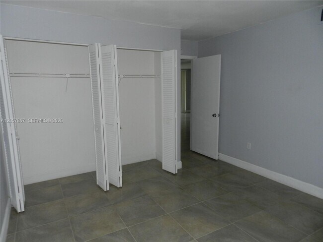 Building Photo - 4832 Esedra Ct