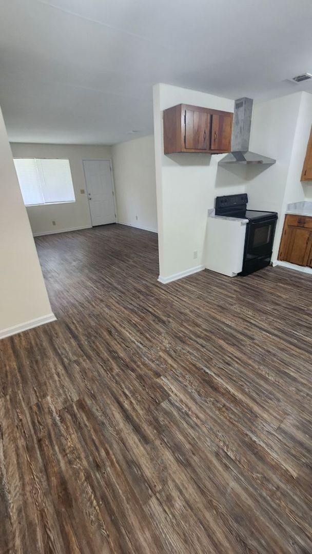 Building Photo - Brick Ranch House Near Downtown Augusta, GA!
