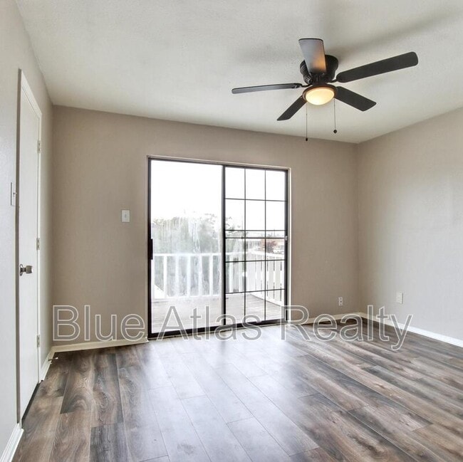 Building Photo - 2302 Indigo Ln