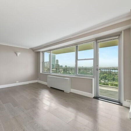 Building Photo - 151 Tremont St