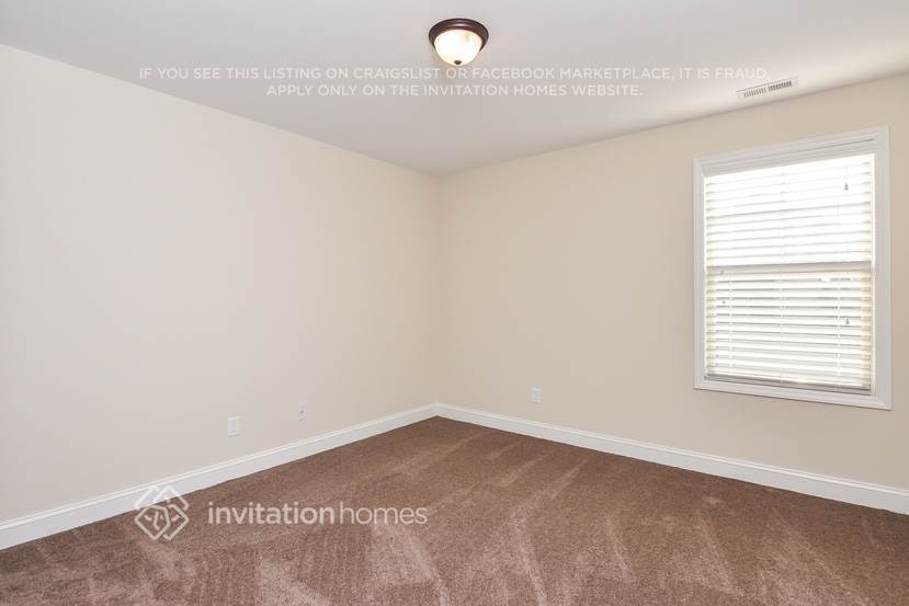 Building Photo - 117 Tarkenton Ct