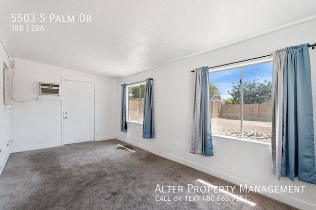 Building Photo - 5503 S Palm Dr