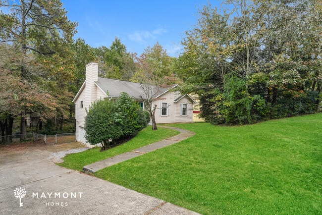 Building Photo - 2624 Laurel View Dr