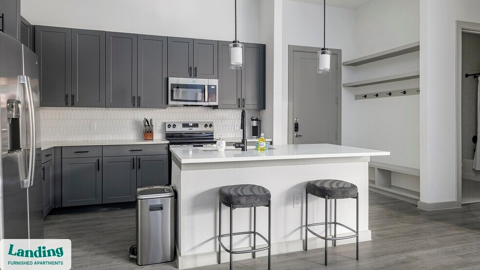 Building Photo - 3706 Goodwin Ave