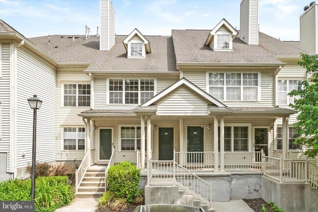 Building Photo - 623 Brickhouse Rd