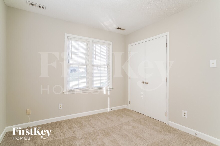 Building Photo - 5318 Quail Meadow Dr