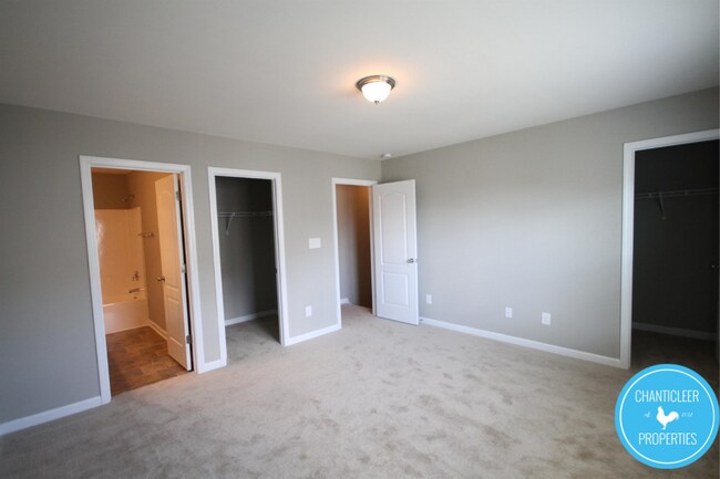 Building Photo - 2233 Sunny Cove Dr