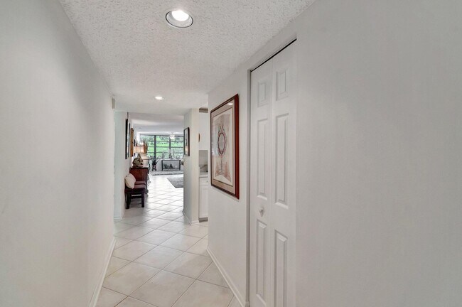 Building Photo - 15075 Witney Rd