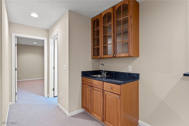 Building Photo - 7441 Scioto Ct