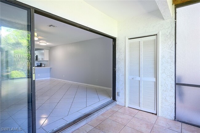 Building Photo - 26650 Southern Pines Dr