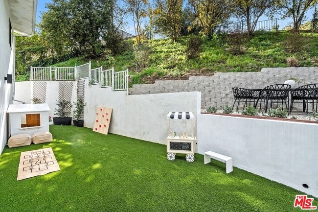 Building Photo - 4545 Balboa Ave