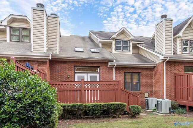 Building Photo - 10028 Meredith Ln SE