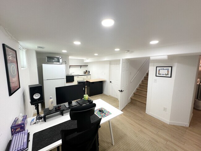 Basement Living Area - 525 Perry St