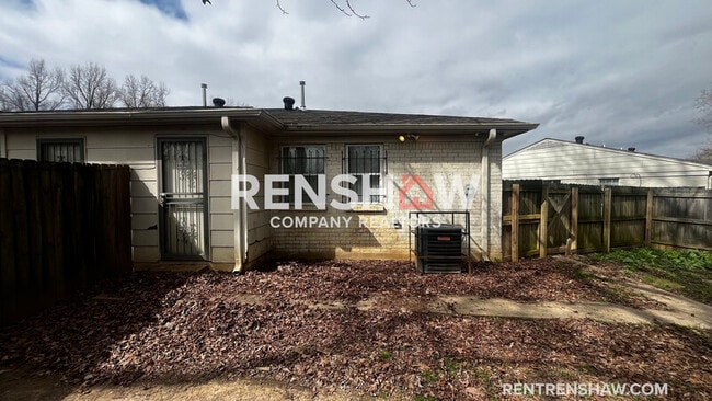 Building Photo - 3002 Elbert Cove