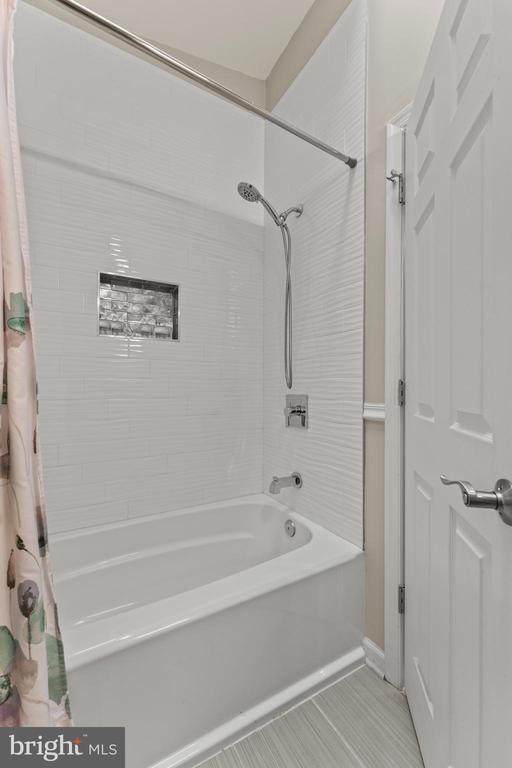 Building Photo - 8001 Greenspring Way