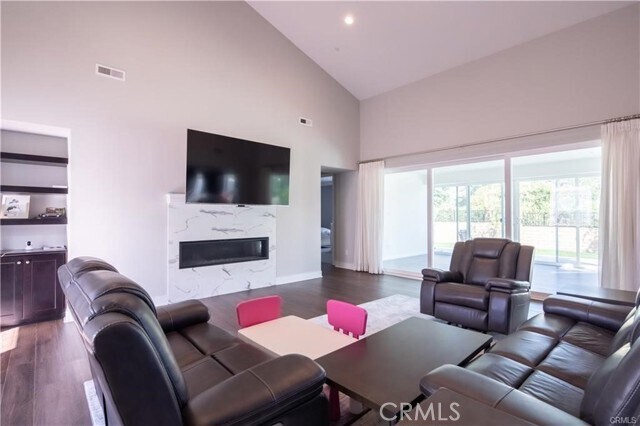 Building Photo - 3827 Laurita Ave