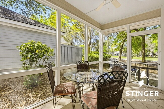 Building Photo - 144 Locust Fence Rd