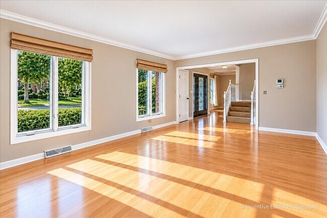Building Photo - 6201 Sleepy Hollow Ln