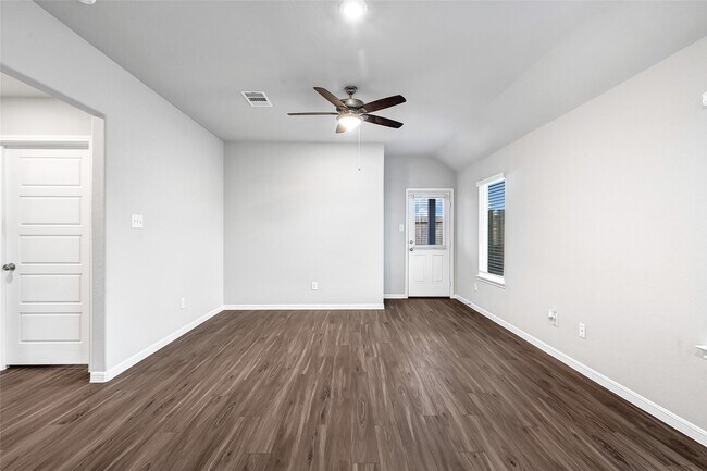 Building Photo - 15638 Buffalo Mdw Ct