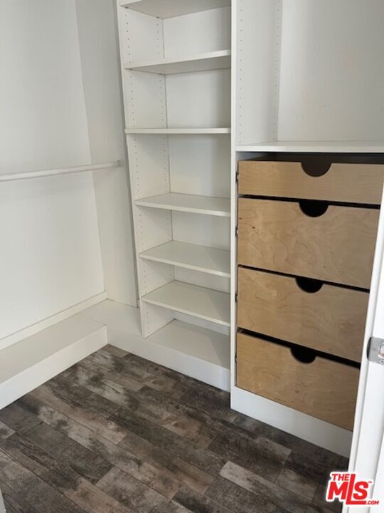 Building Photo - 1445 S Fairfax Ave