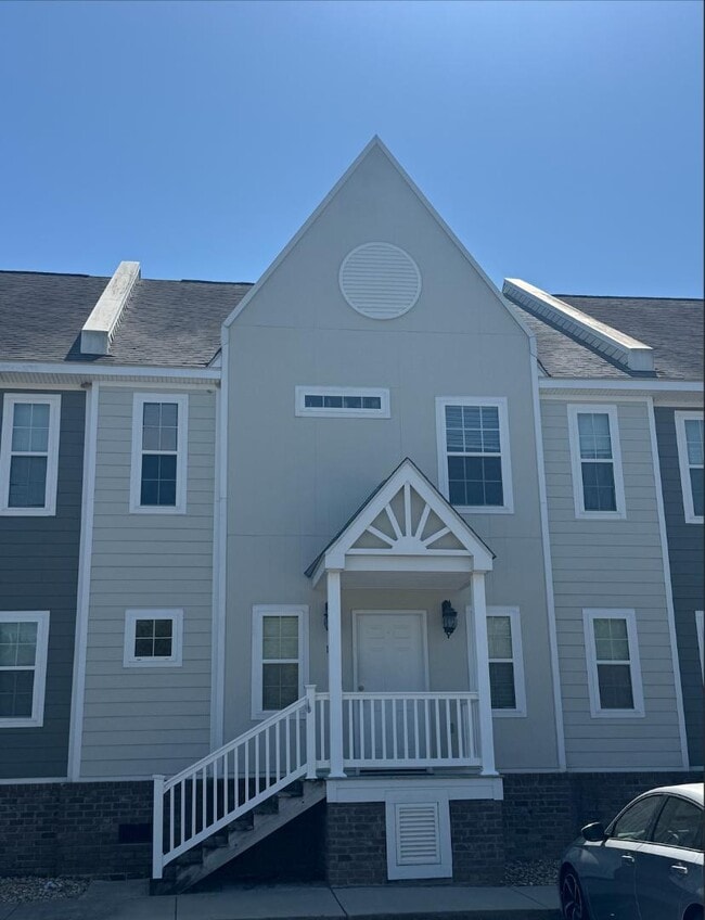 Building Photo - 4988 Burkhalter Rd