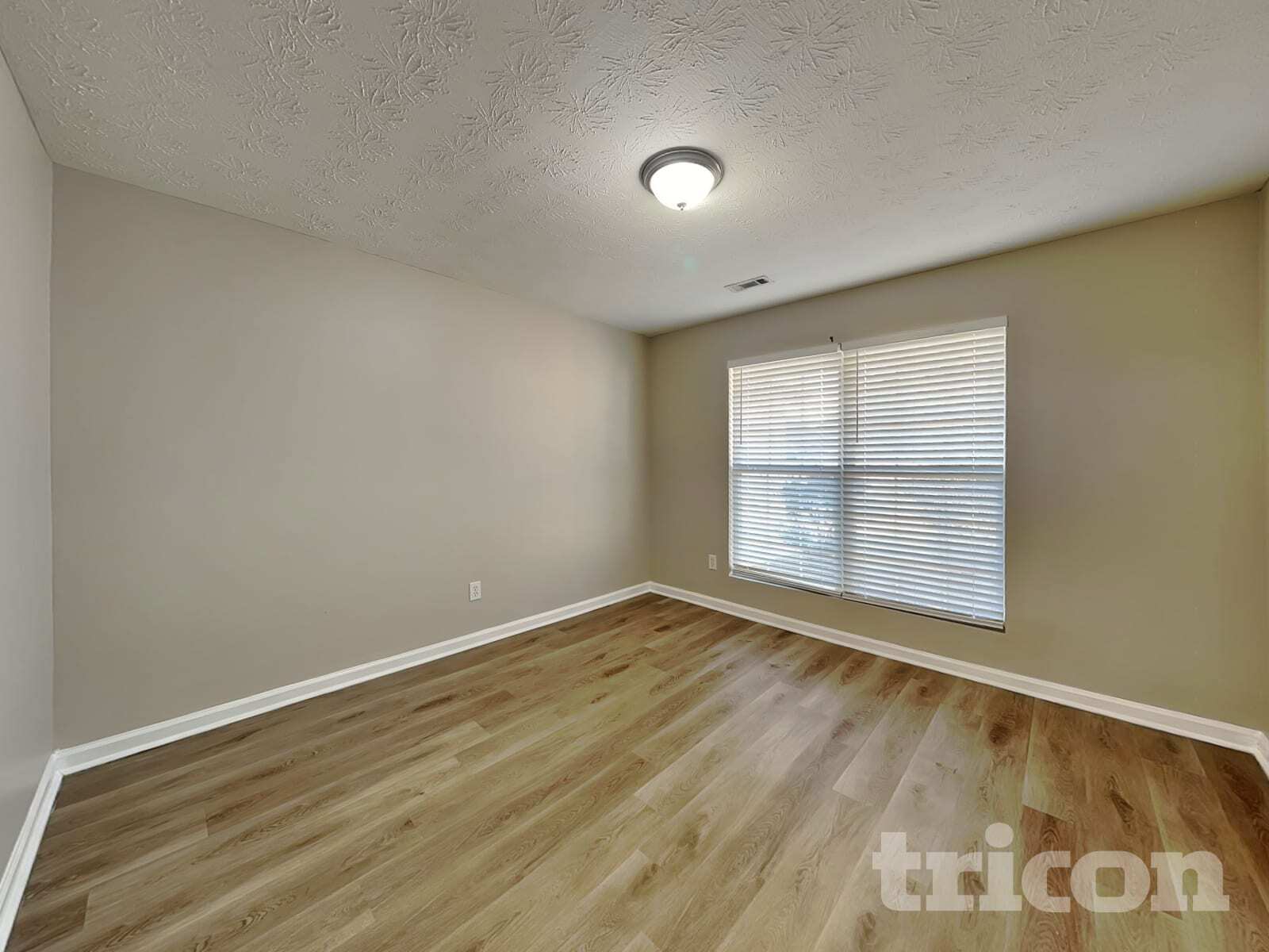 Building Photo - 265 Whistle Way