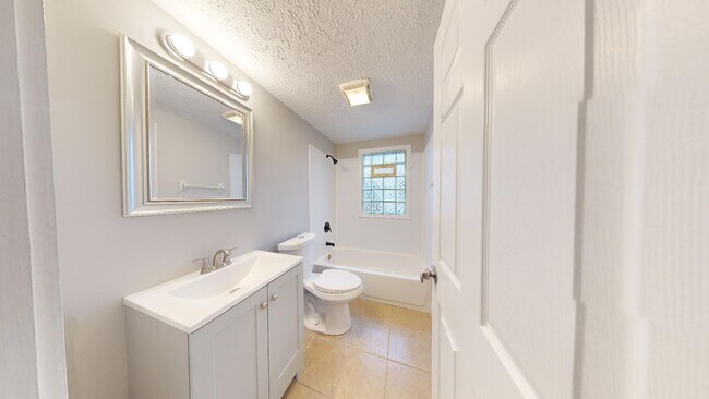 Building Photo - 3975 W.23rd