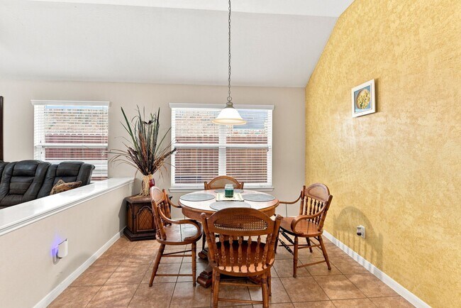 Building Photo - 8306 Calico Canyon Dr