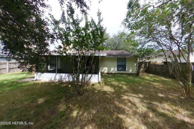 Building Photo - 8338 Knotts Landing Dr E