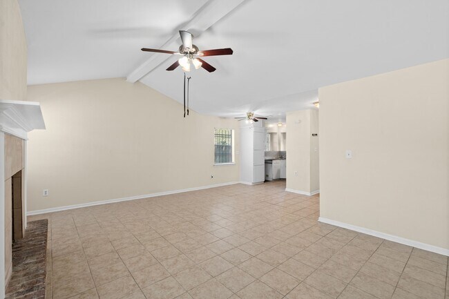 Building Photo - 14410 Alkay St