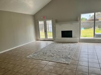 Building Photo - 4865 Folsom Dr