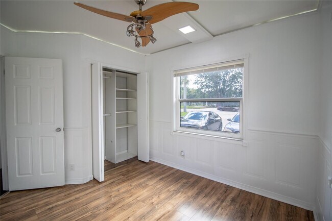 Building Photo - 8401 Royal Palm Blvd