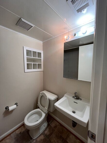 Building Photo - 7123 Dijohn Ct Dr
