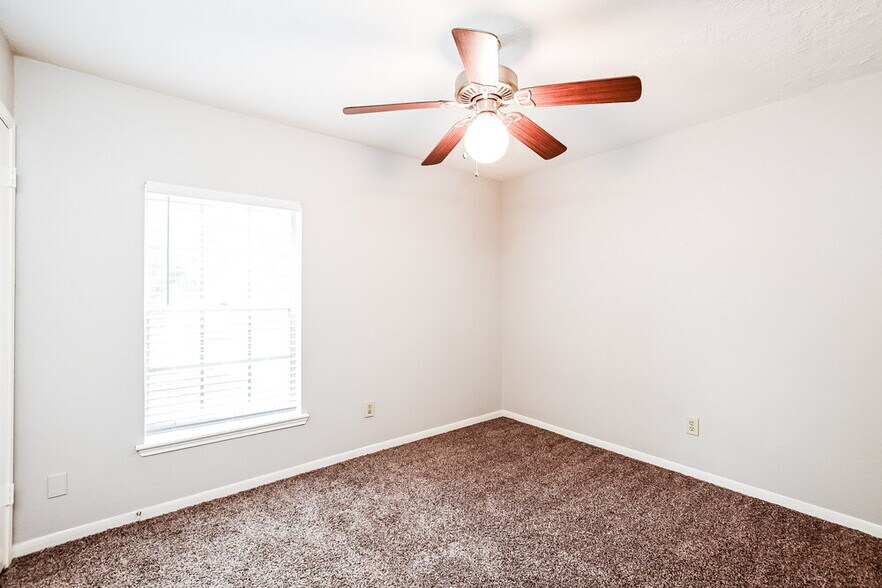 Building Photo - 10218 Ash Fork Dr