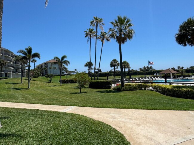 Building Photo - 101 S Seas Dr