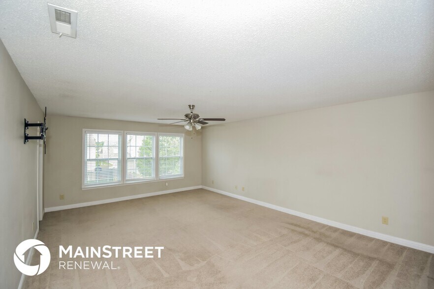 Building Photo - 8208 Firefly Way