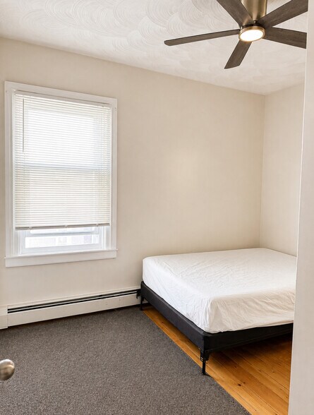 Building Photo - 150 De Pasquale Ave