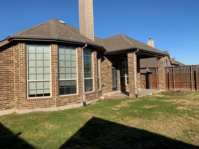 Building Photo - 1017 Somerset Cir