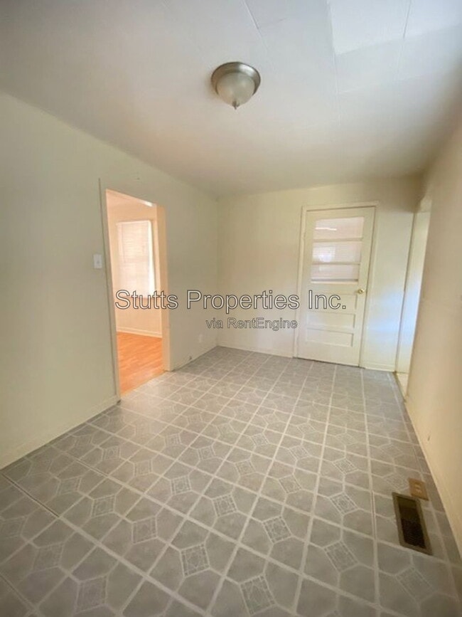Building Photo - 317 Pickens Ave