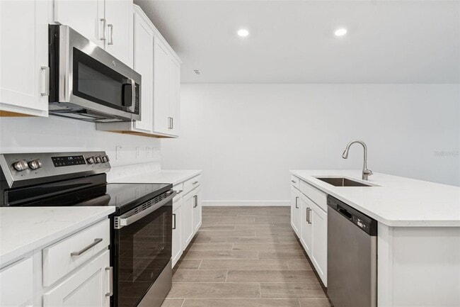 Building Photo - 31942 Folk Top St