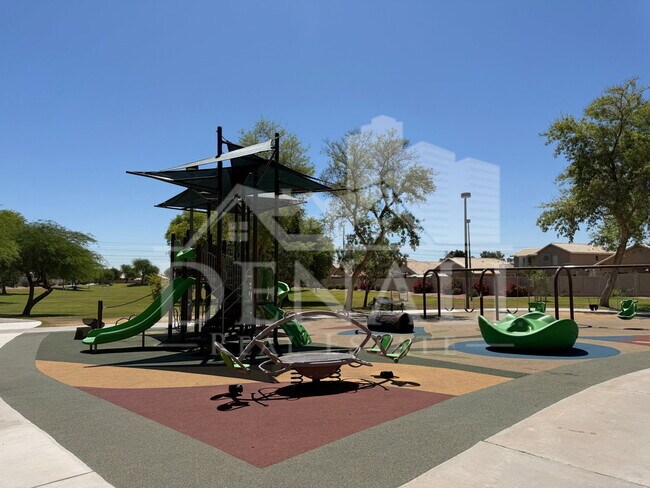 Building Photo - 1249 W Kelly Ln