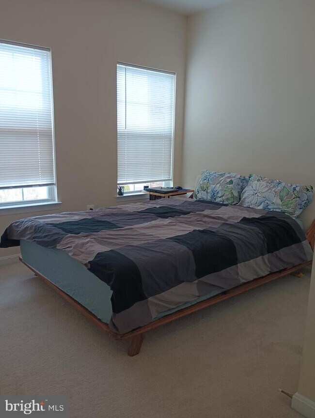 Building Photo - 42133 Fremont Preserve Square