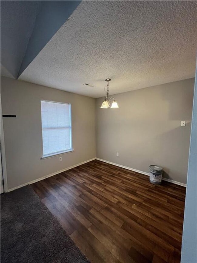 Building Photo - 412-416 N 35th