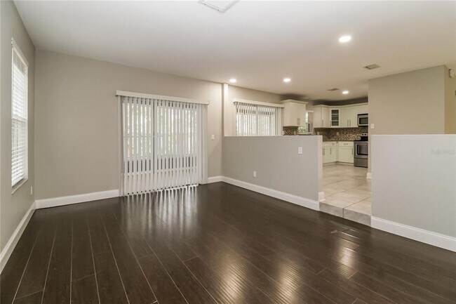 Building Photo - 605 Crosby Dr
