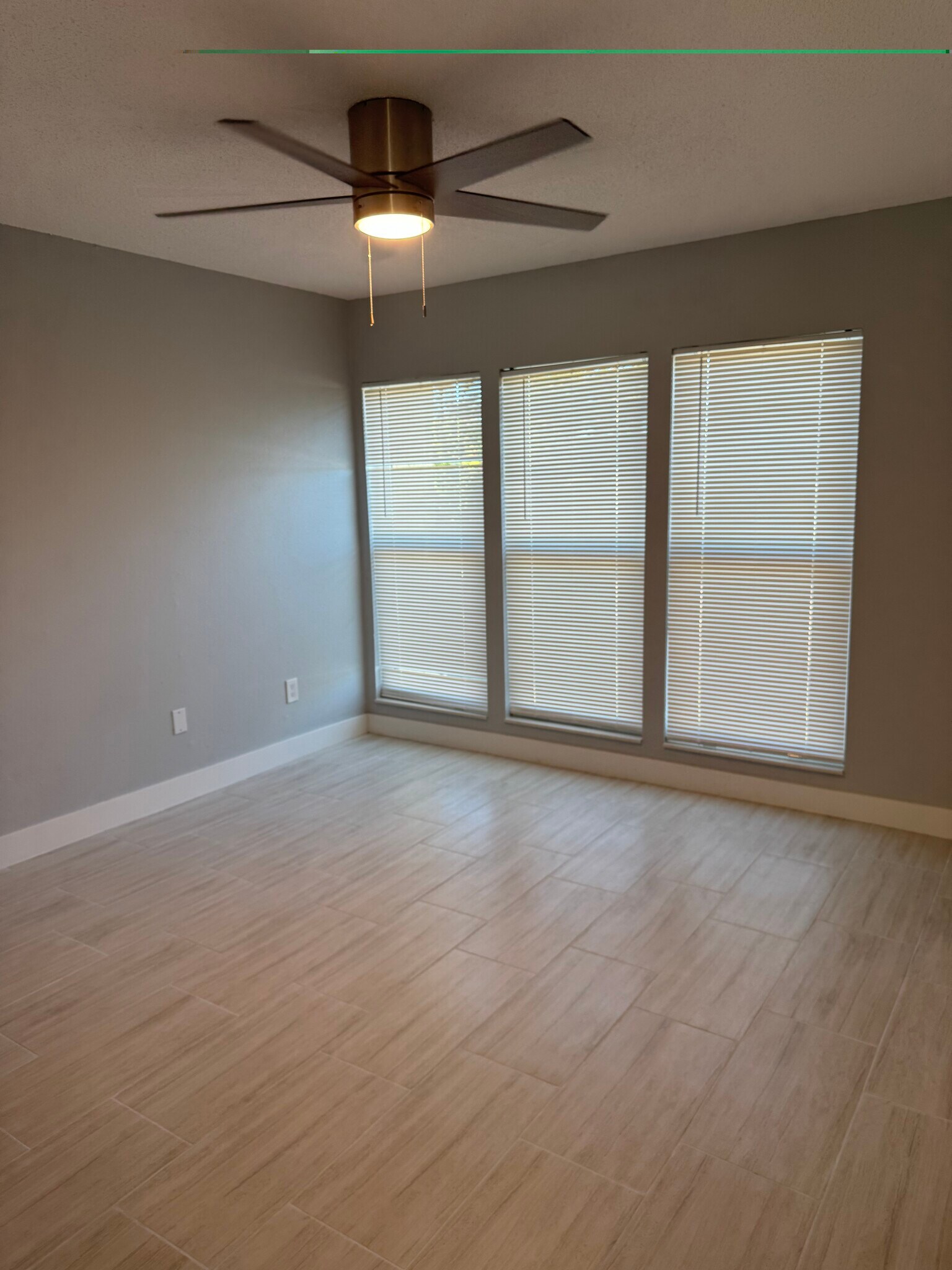 Building Photo - 3453 Clark Rd