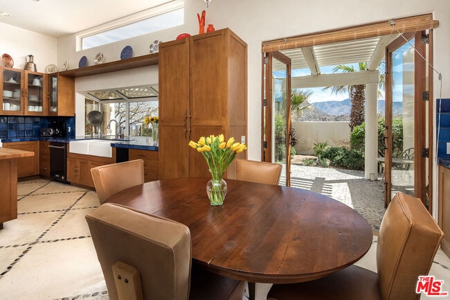 Building Photo - 57425 Palm Seco Cir