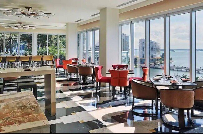 Building Photo - 495 Brickell Ave