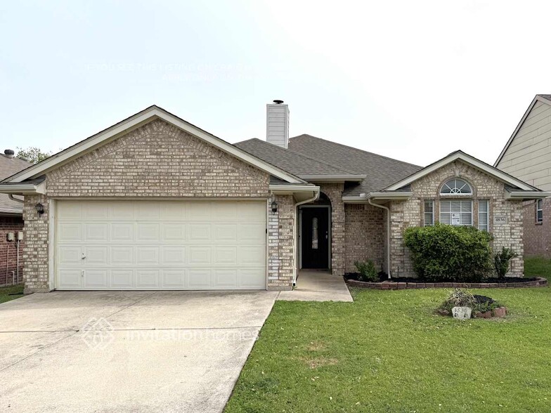Primary Photo - 4836 Stetson Dr S