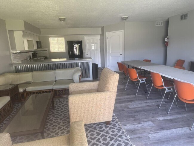 Building Photo - 3602 S Beneva Rd