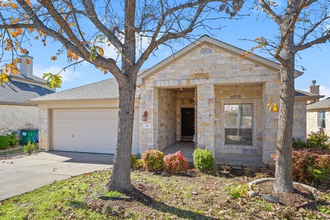 Primary Photo - 38 White Magnolia Cir